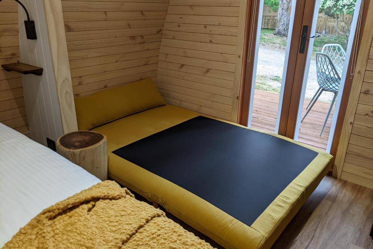Great Ocean Road Bark Huts Chalet *